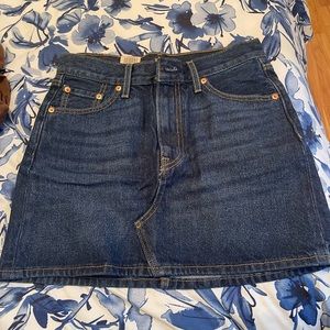 Levi’s jean skirt
